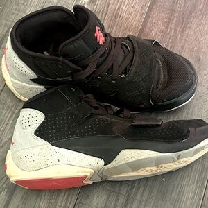 Nike Air Jordan Zion 2 youth size 7Y sneakers